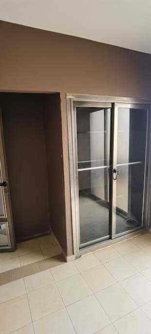 Appartement Centre Ville Дакар Екстериор снимка